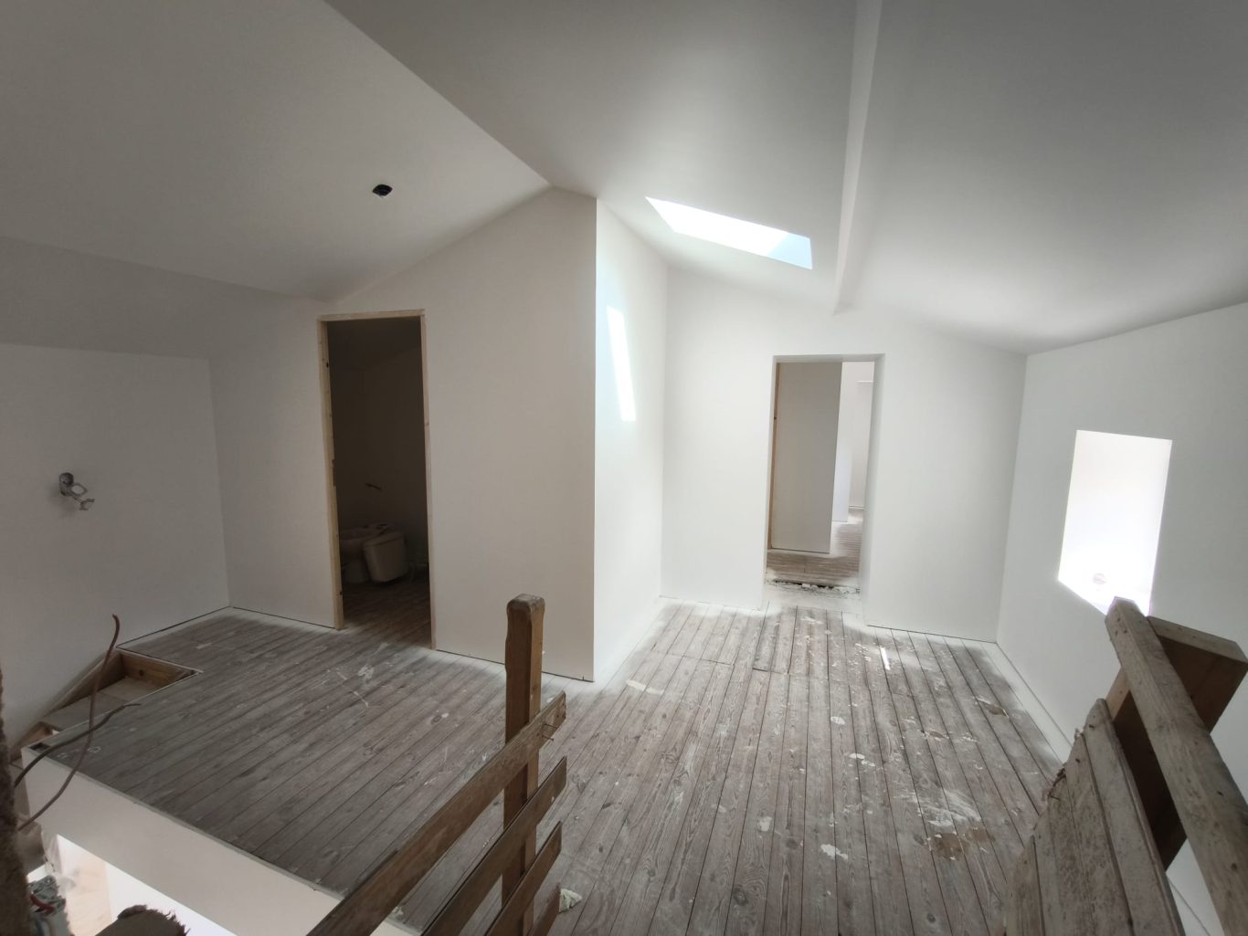 Peinture murs & plafond au pistolet